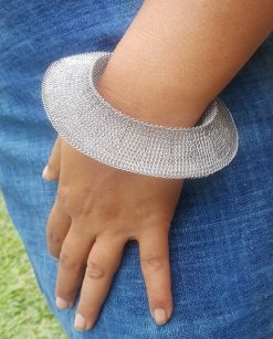 Wire mesh bangle bracelet